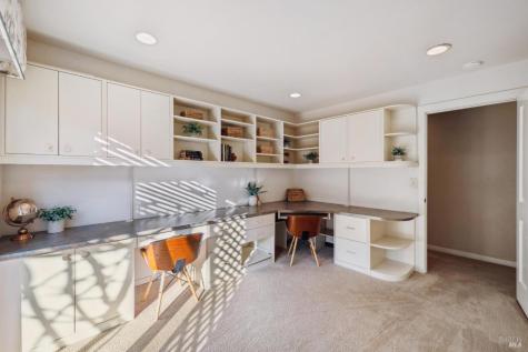 11 Badger Court Novato CA 94949