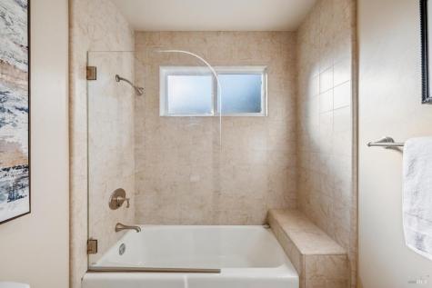 11 Badger Court Novato CA 94949
