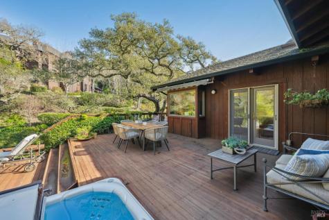 11 Badger Court Novato CA 94949