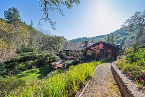 11 Badger Court Novato CA 94949