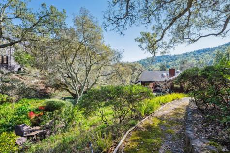 11 Badger Court Novato CA 94949