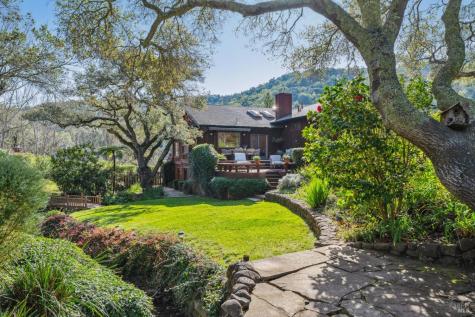 11 Badger Court Novato CA 94949