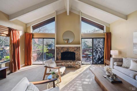 11 Badger Court Novato CA 94949