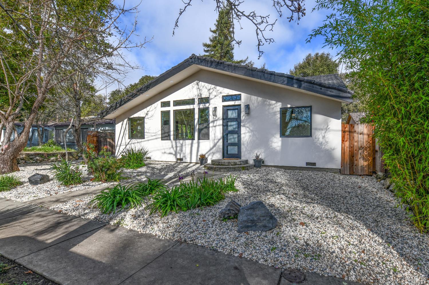 2470 W Pueblo Avenue Napa CA 94558