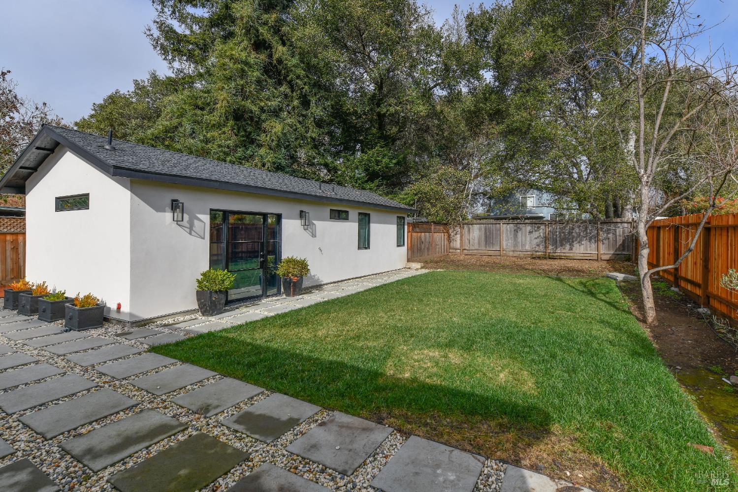 2470 W Pueblo Avenue Napa CA 94558