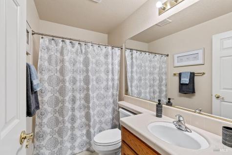 8280 Oakmont Drive Santa Rosa CA 95409