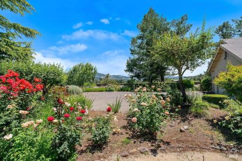 8280 Oakmont Drive Santa Rosa CA 95409