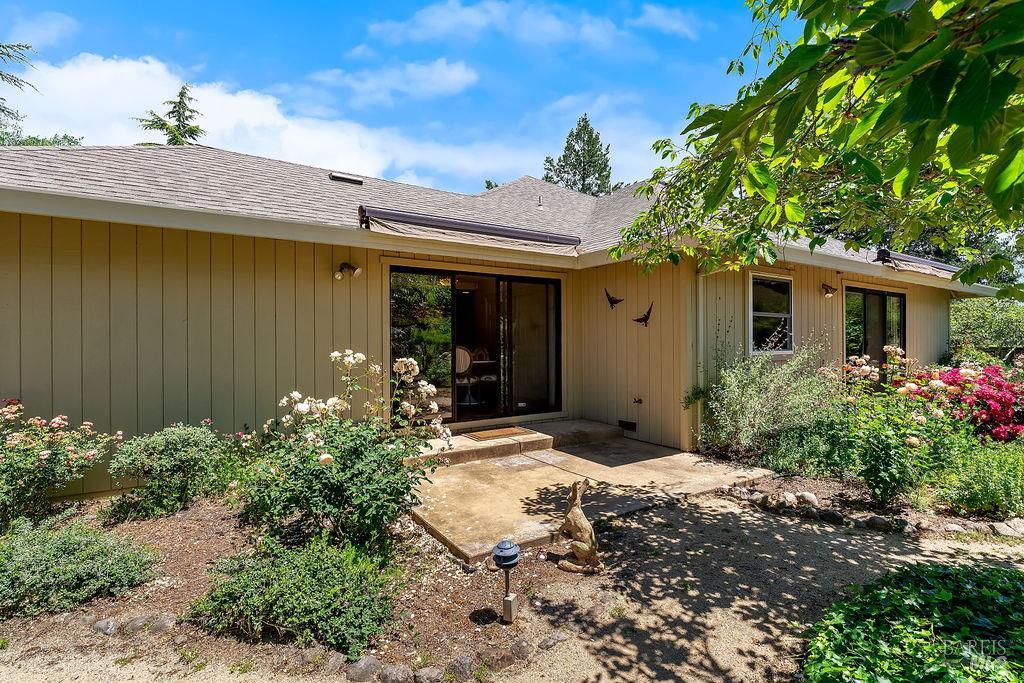8280 Oakmont Drive Santa Rosa CA 95409