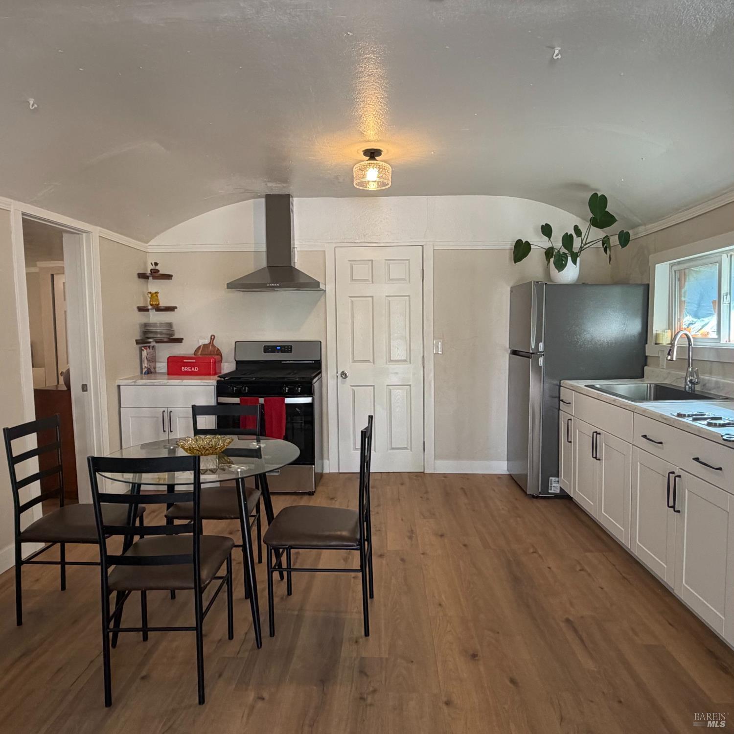 Ukiah CA, 313 W Church Street
