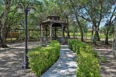 510 Paragon Way Sonoma CA 95476
