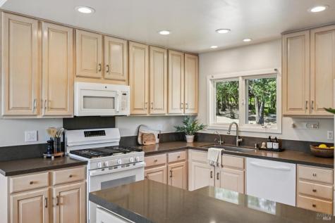 510 Paragon Way Sonoma CA 95476