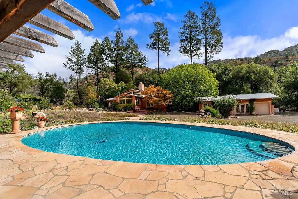 321 Dutch Henry Canyon Road Calistoga CA 94515