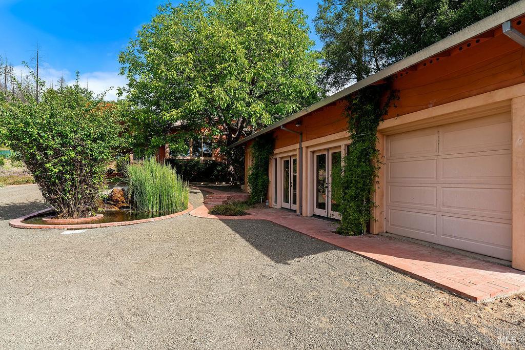321 Dutch Henry Canyon Road Calistoga CA 94515