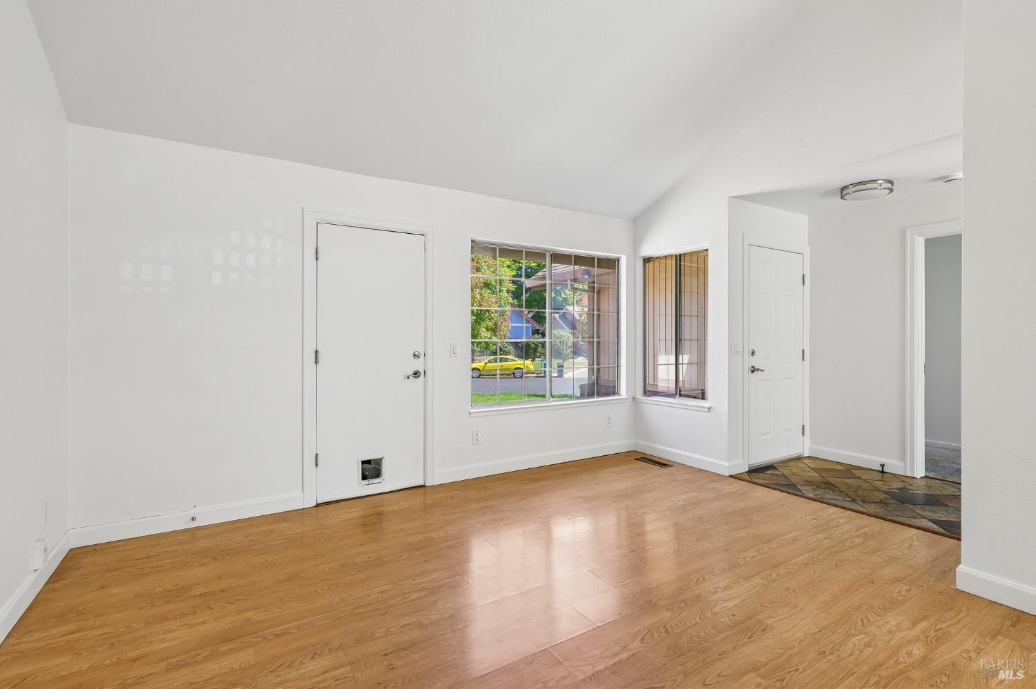 1443 Dandelion Way Petaluma CA 94954