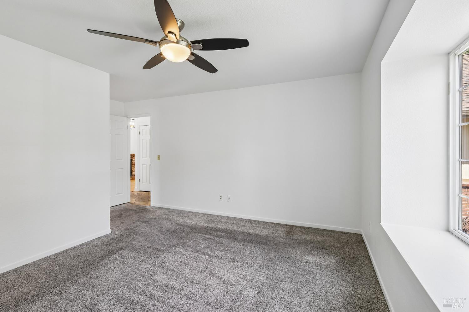 1443 Dandelion Way Petaluma CA 94954