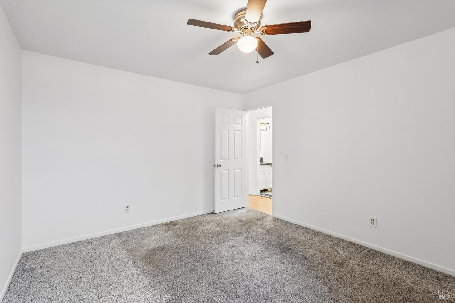 1443 Dandelion Way Petaluma CA 94954