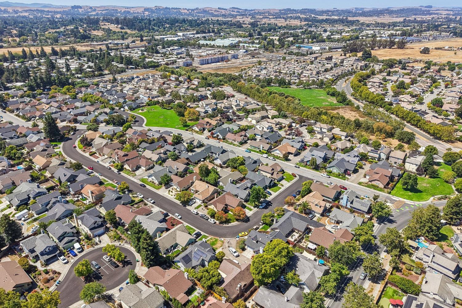 1443 Dandelion Way Petaluma CA 94954