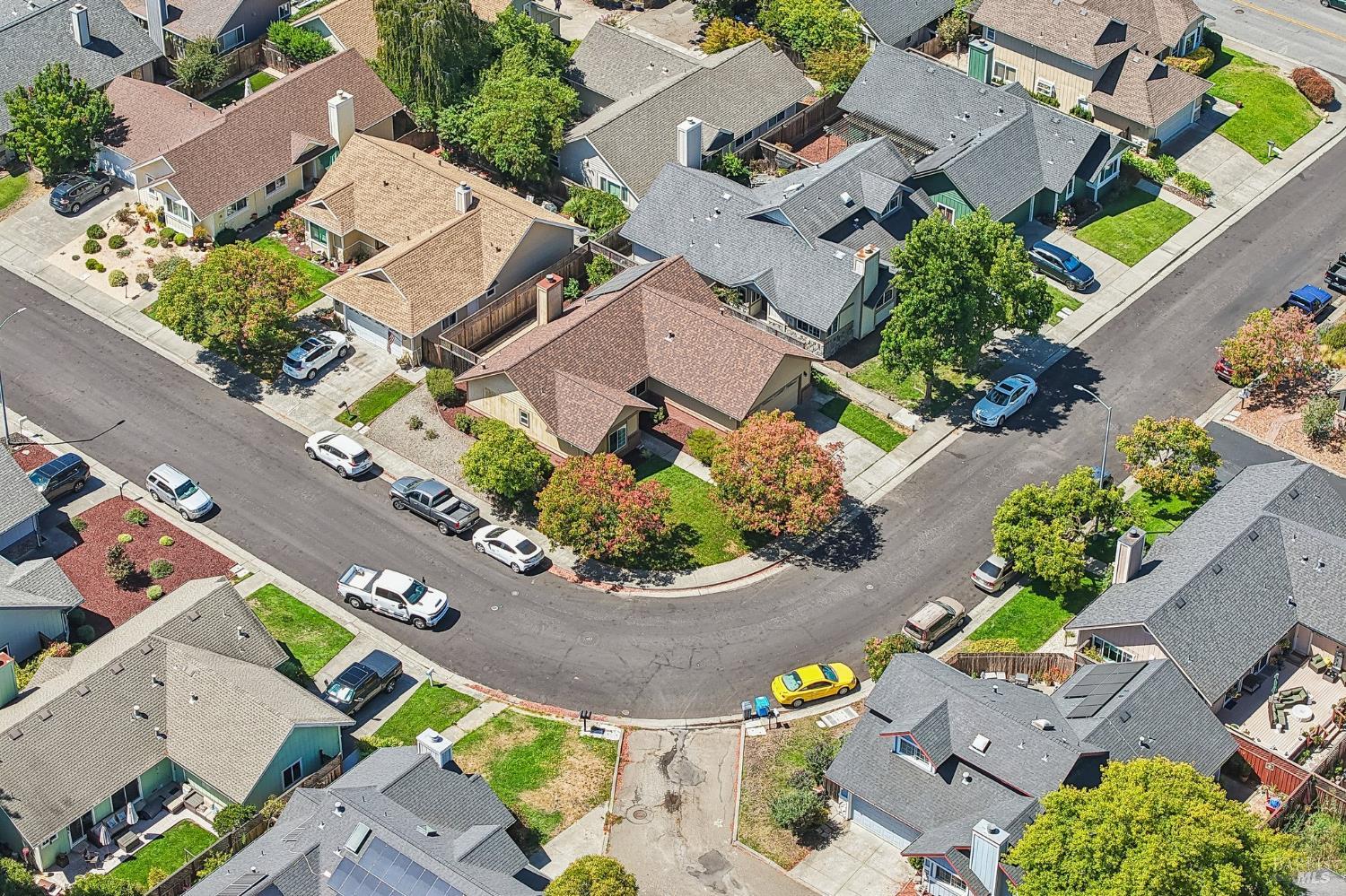 1443 Dandelion Way Petaluma CA 94954