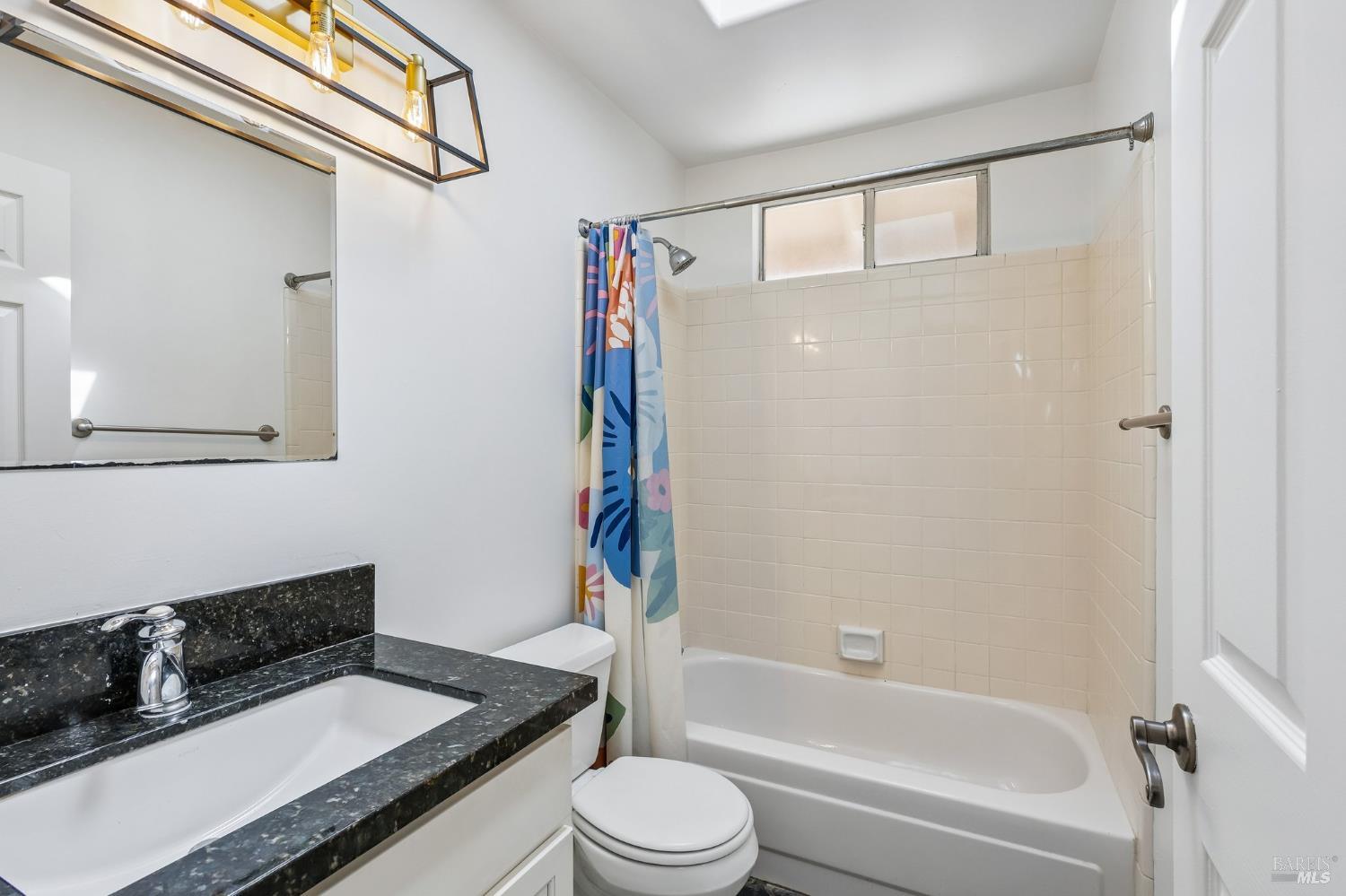 1443 Dandelion Way Petaluma CA 94954