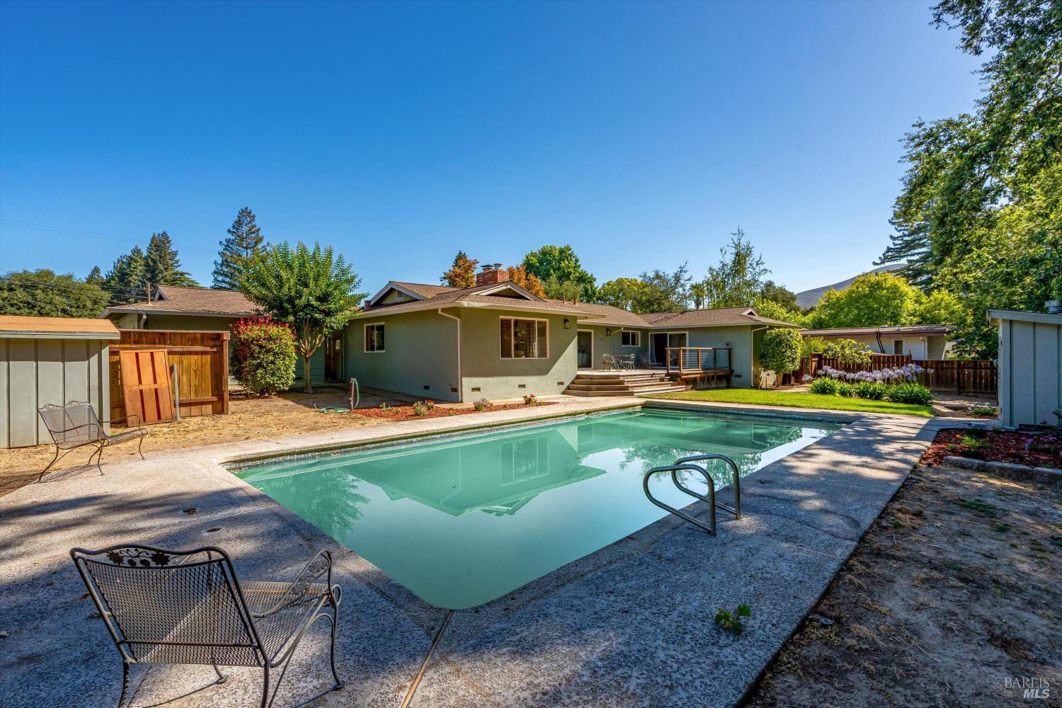 1240 Arroyo Sarco Way Napa CA 94558