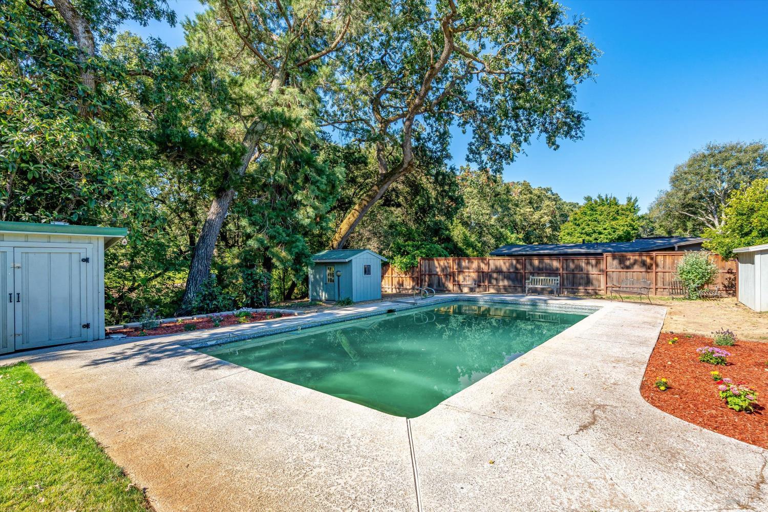 1240 Arroyo Sarco Way Napa CA 94558