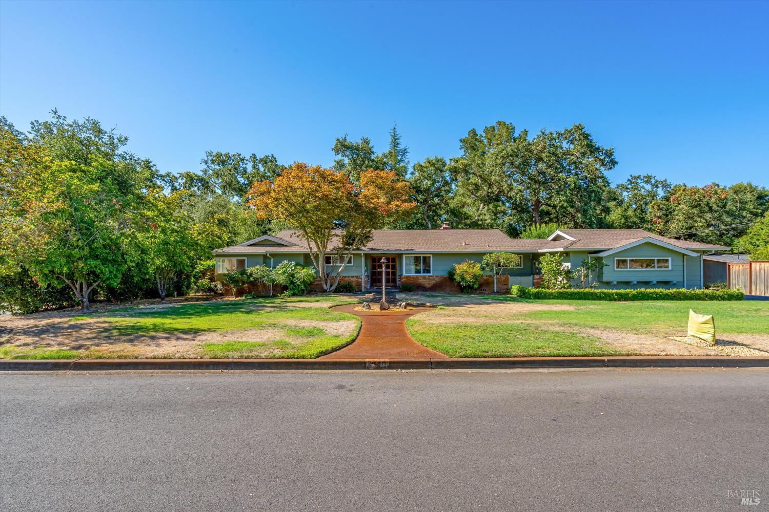 1240 Arroyo Sarco Way Napa CA 94558
