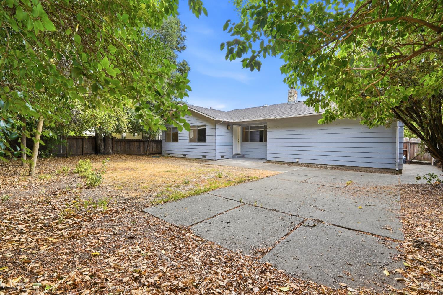 530 Andrieux Street Sonoma CA 95476