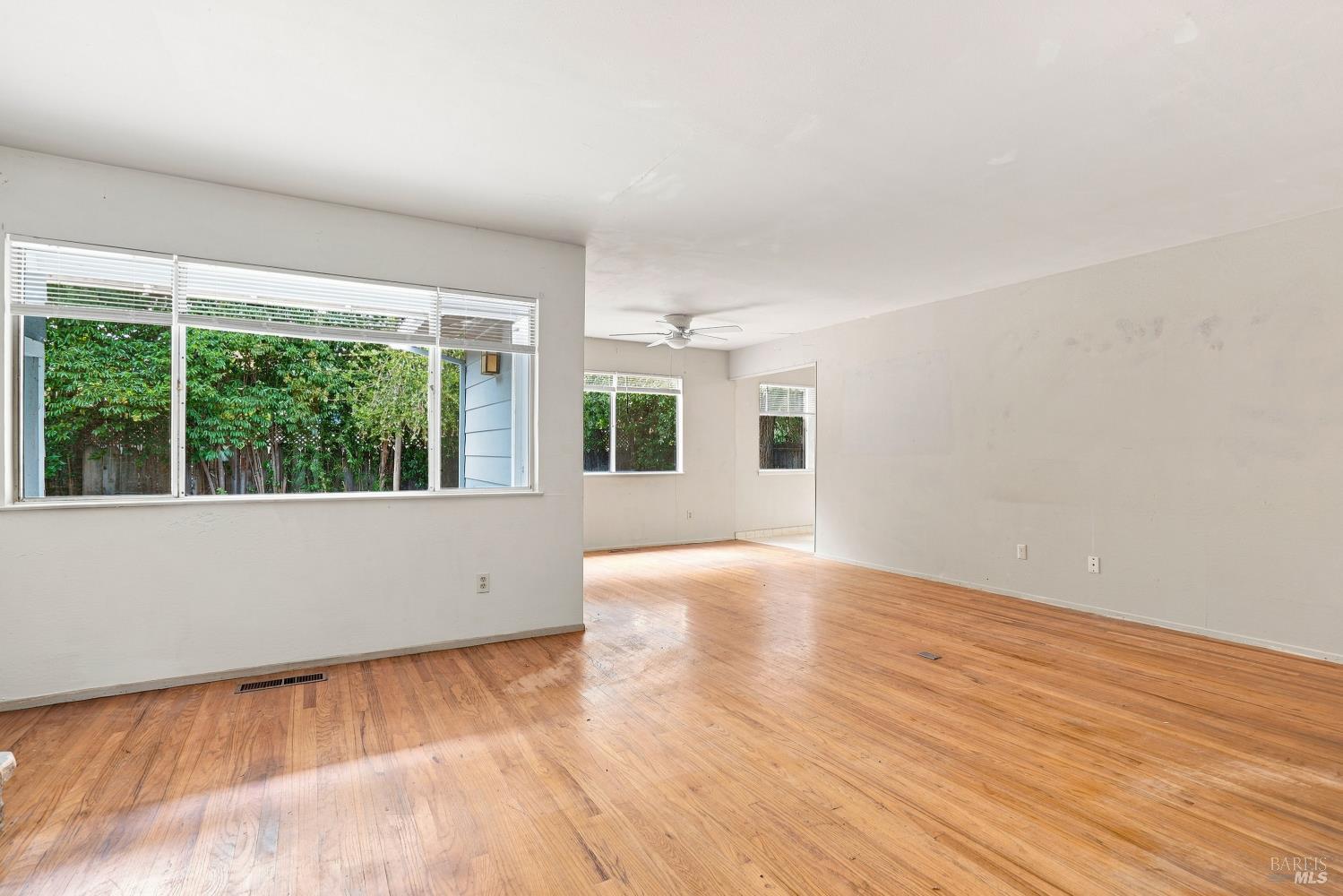 530 Andrieux Street Sonoma CA 95476