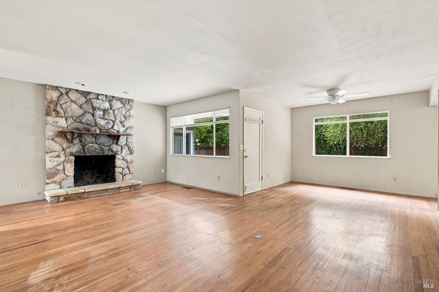530 Andrieux Street Sonoma CA 95476