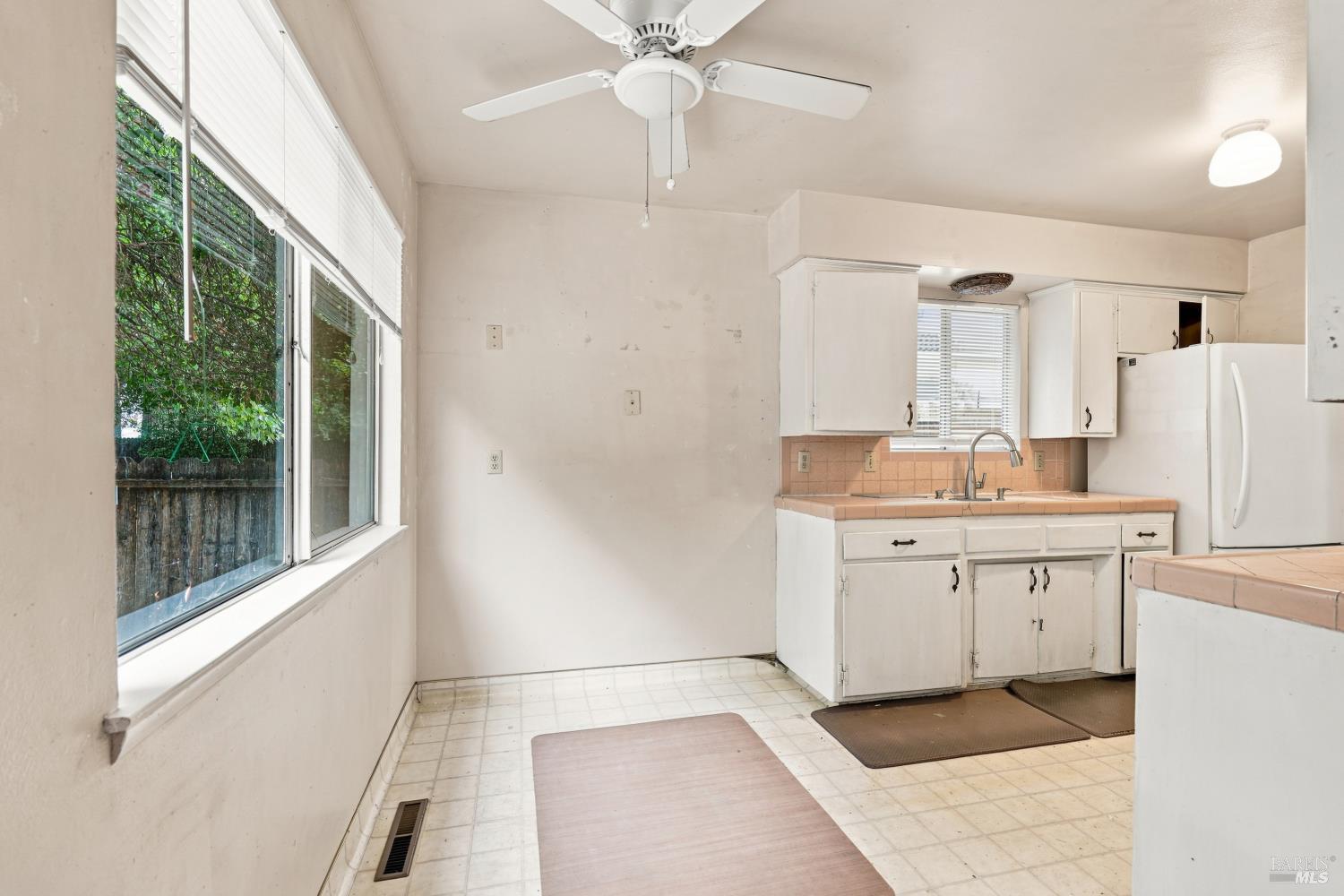 530 Andrieux Street Sonoma CA 95476