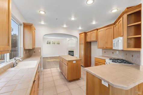 397 Parkview Drive Healdsburg CA 95448