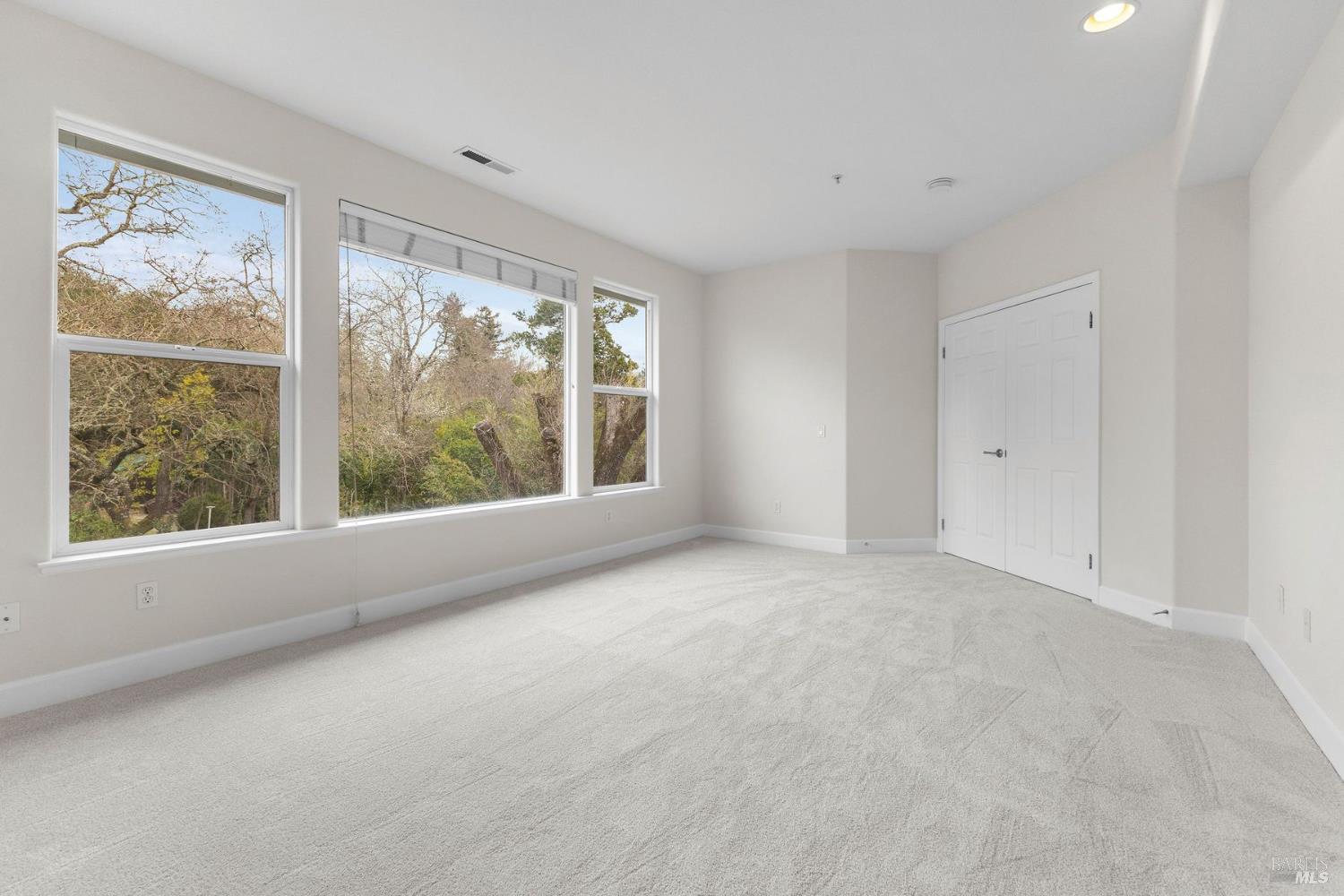397 Parkview Drive Healdsburg CA 95448