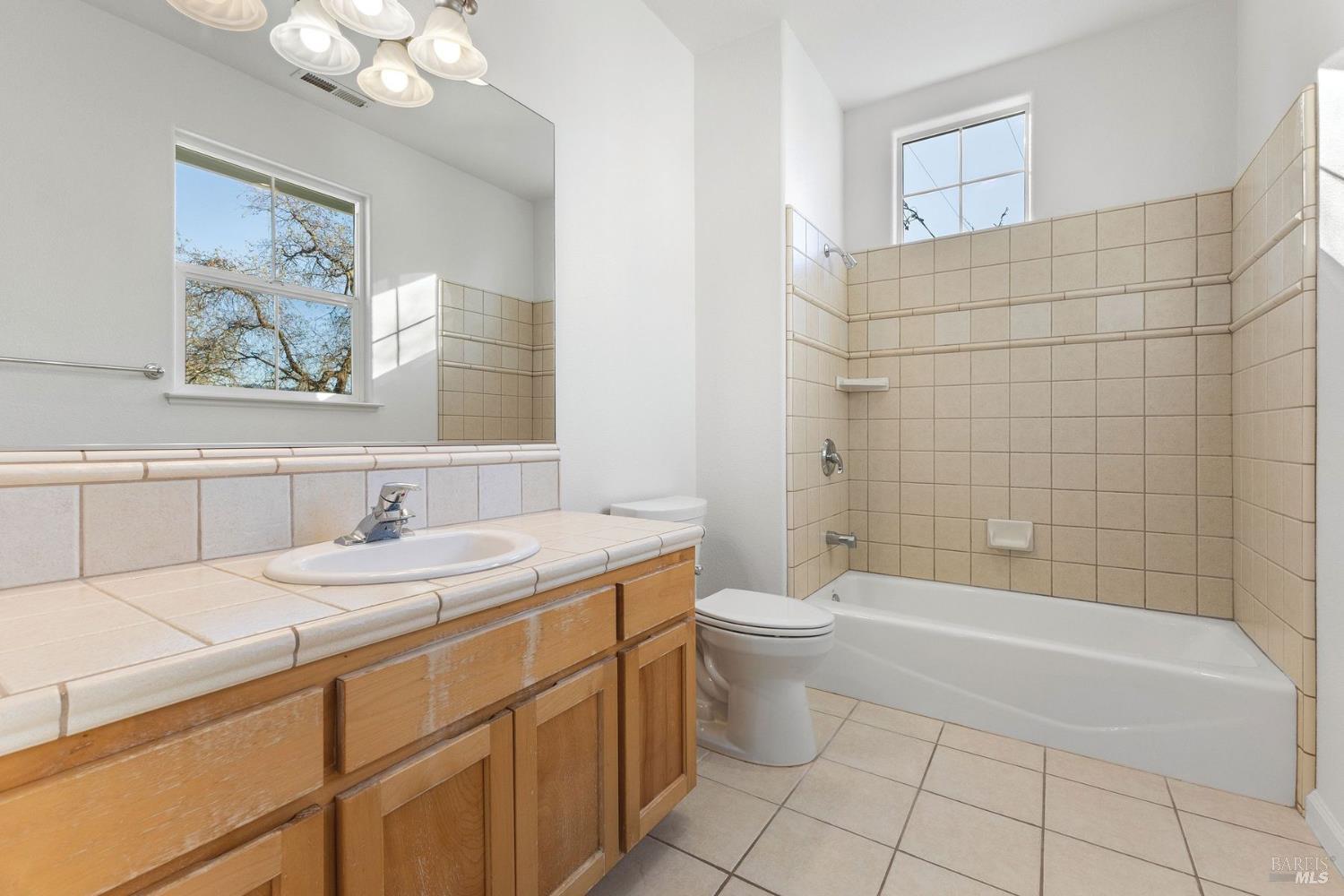 397 Parkview Drive Healdsburg CA 95448