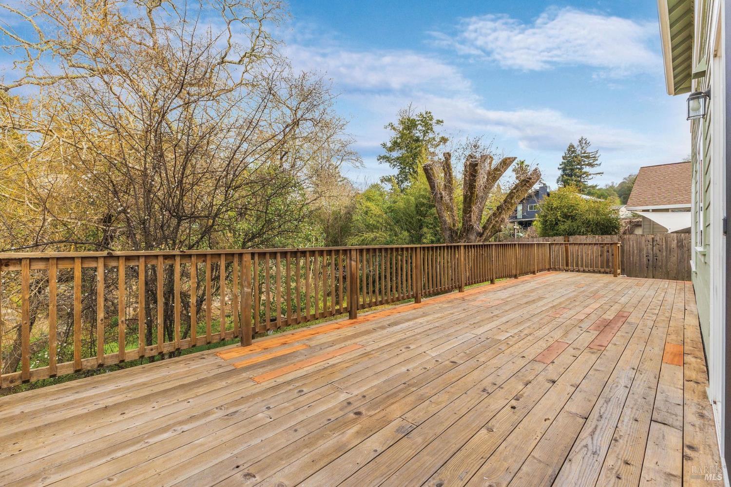 397 Parkview Drive Healdsburg CA 95448