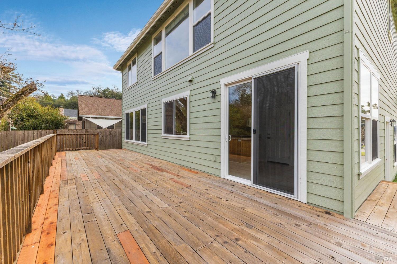 397 Parkview Drive Healdsburg CA 95448