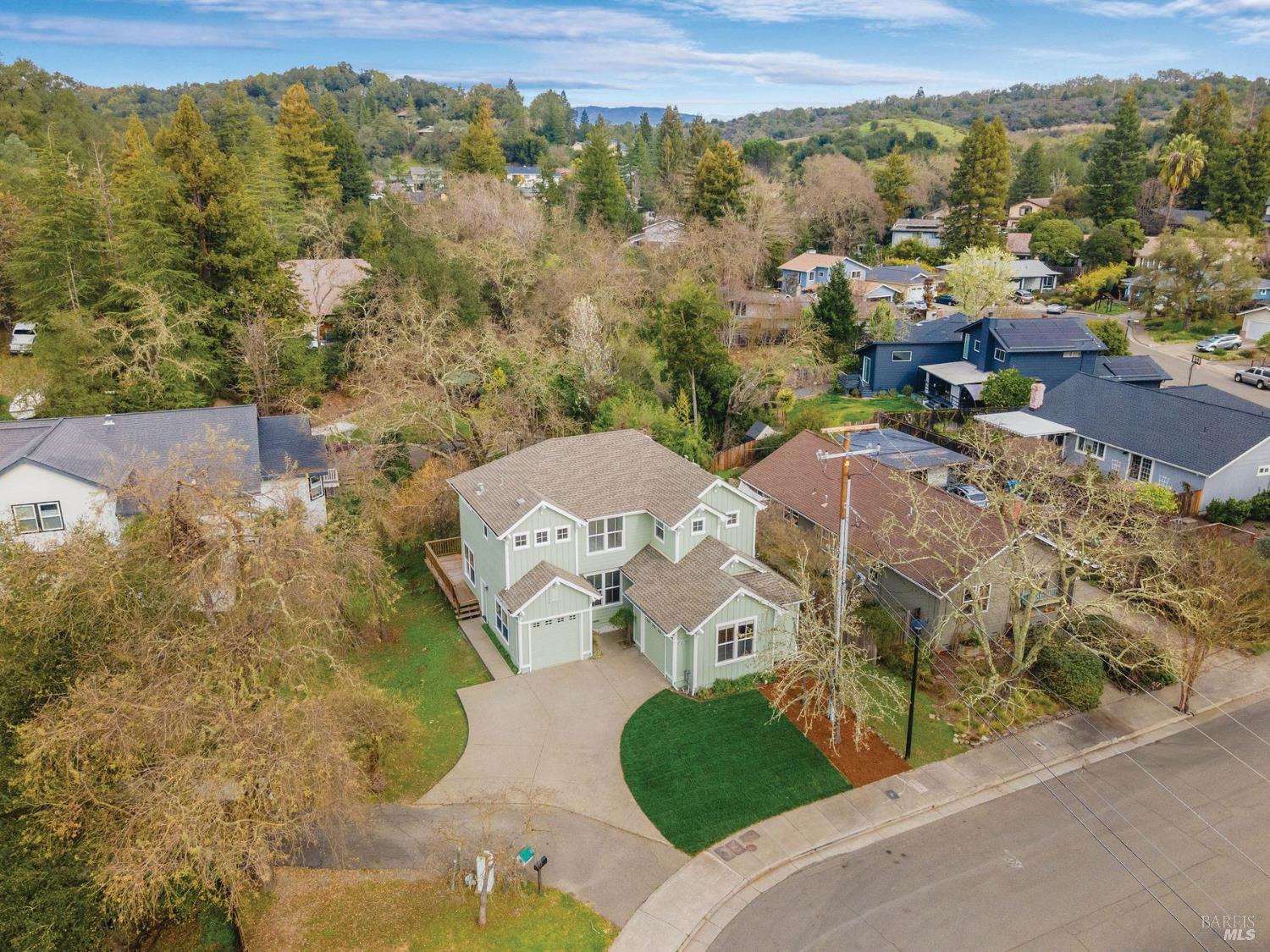 397 Parkview Drive Healdsburg CA 95448