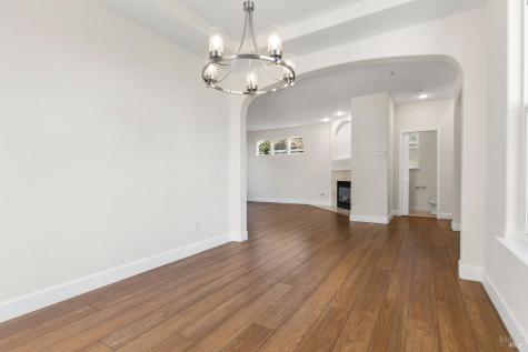 397 Parkview Drive Healdsburg CA 95448