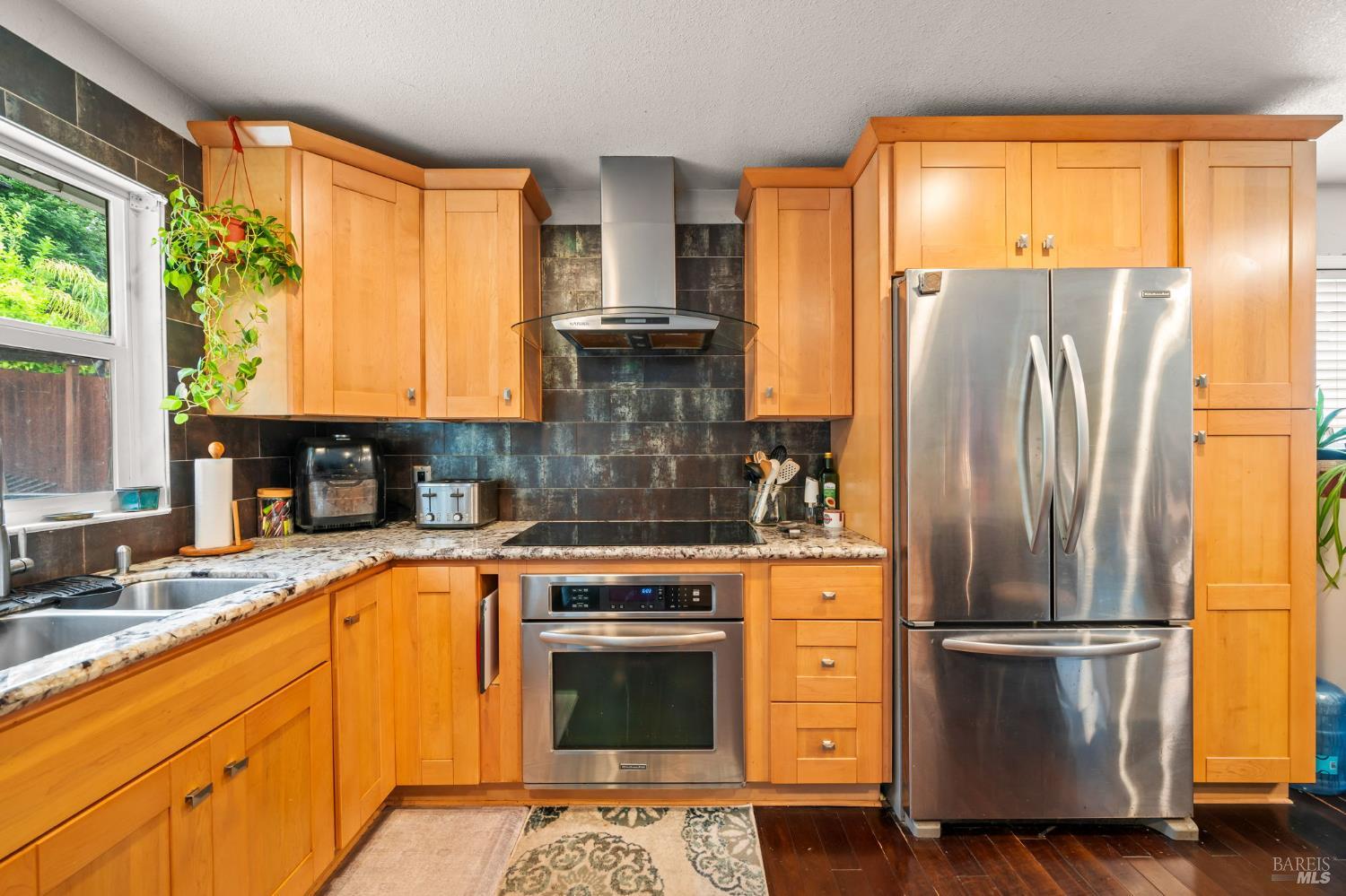 506 Midway Court Martinez CA 94553