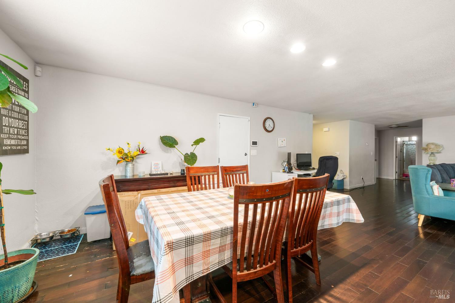 506 Midway Court Martinez CA 94553