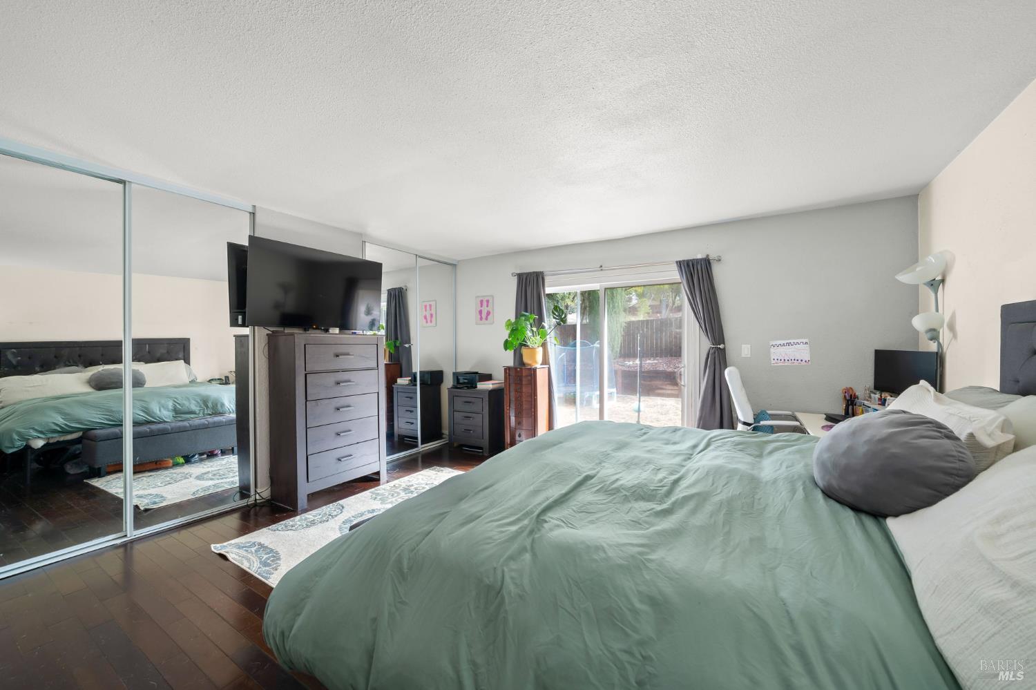 506 Midway Court Martinez CA 94553