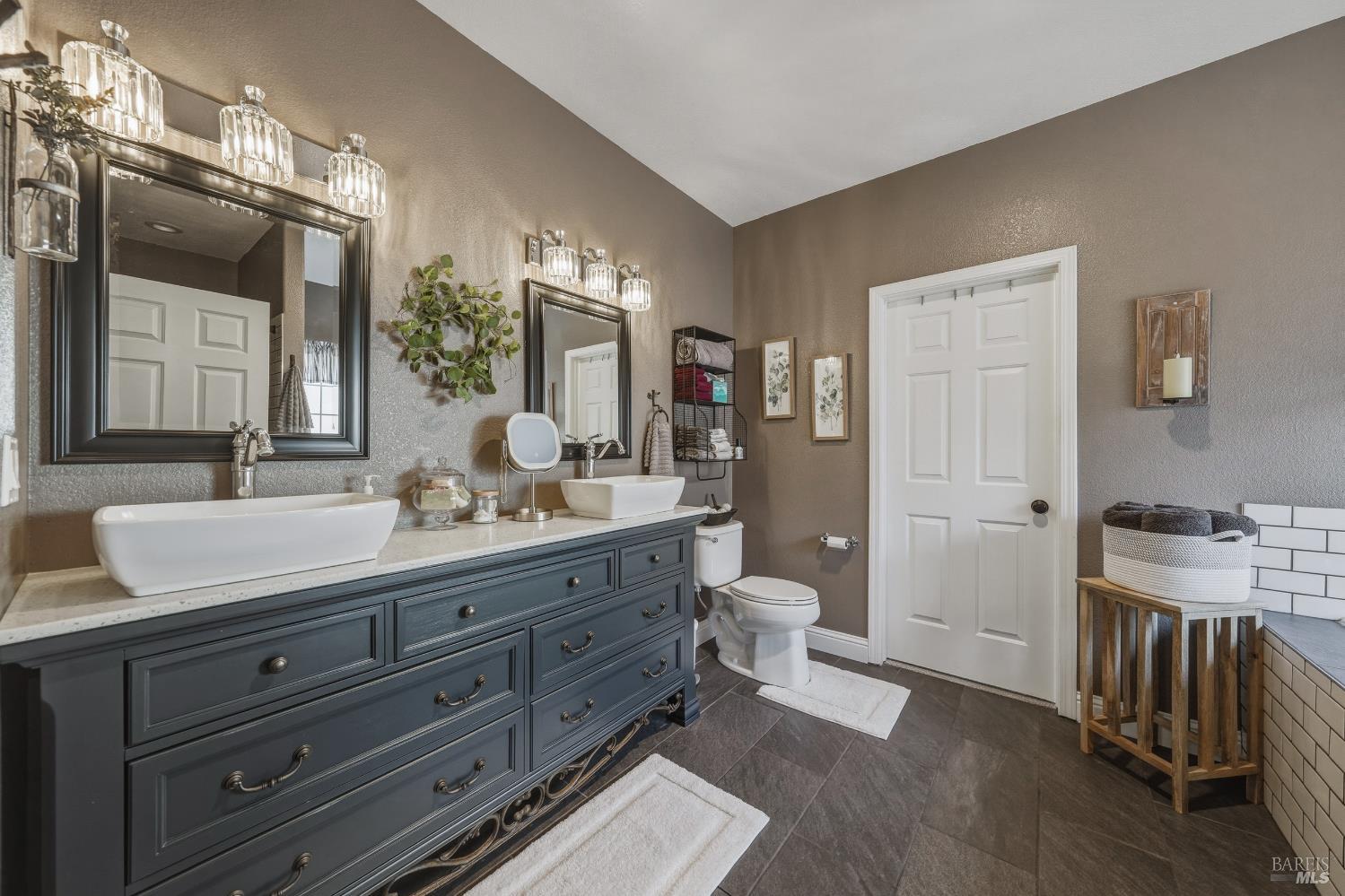 21410 Valley Oak Drive Middletown CA 95461