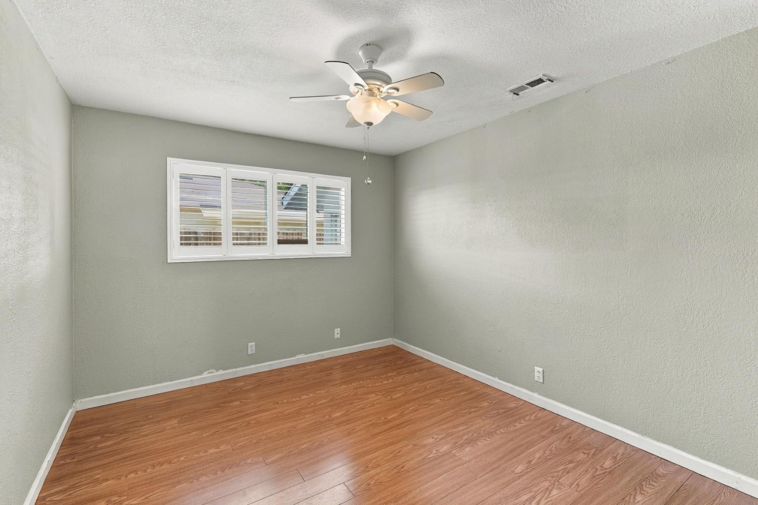 2127 Tracy Place Lodi CA 95242