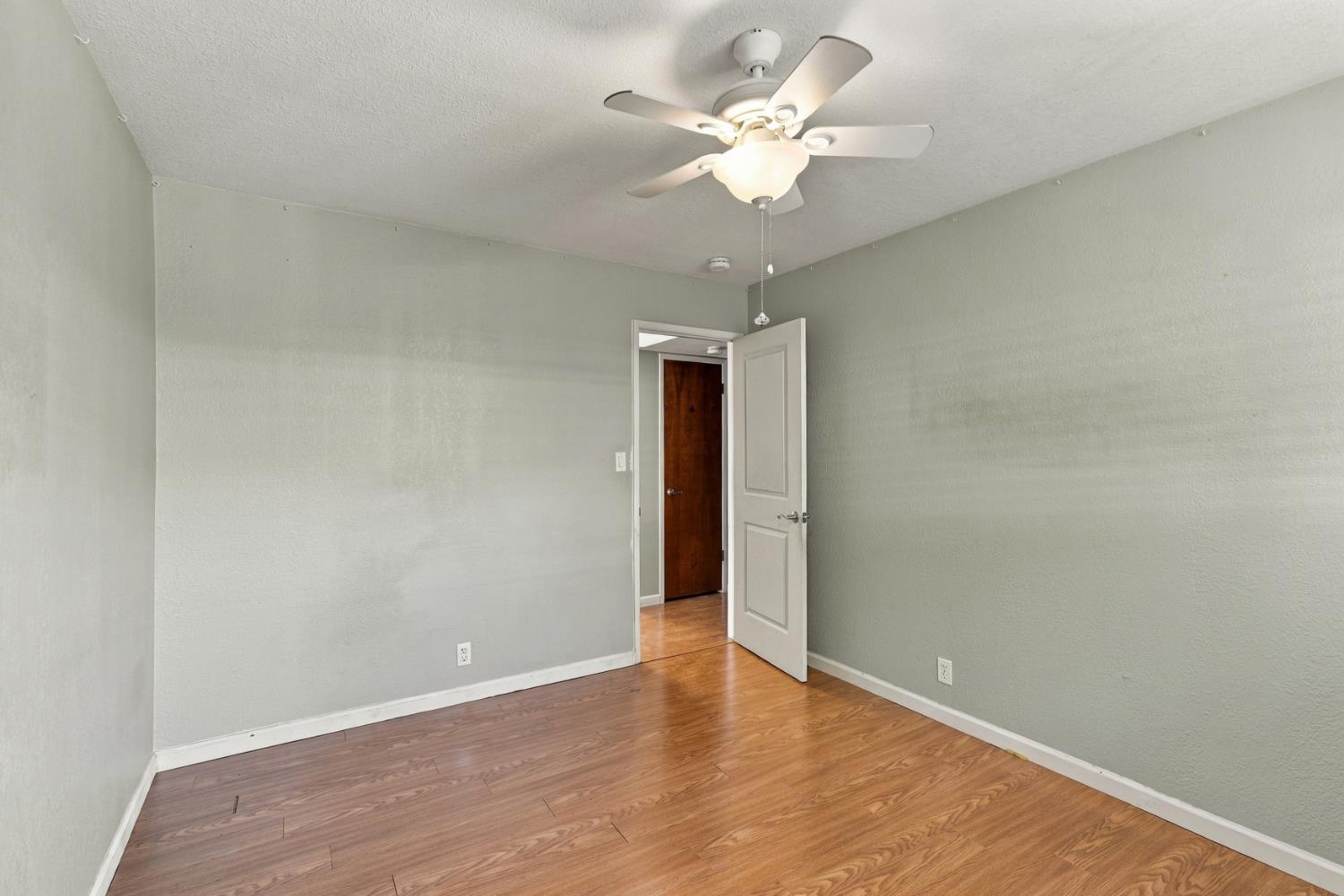 2127 Tracy Place Lodi CA 95242