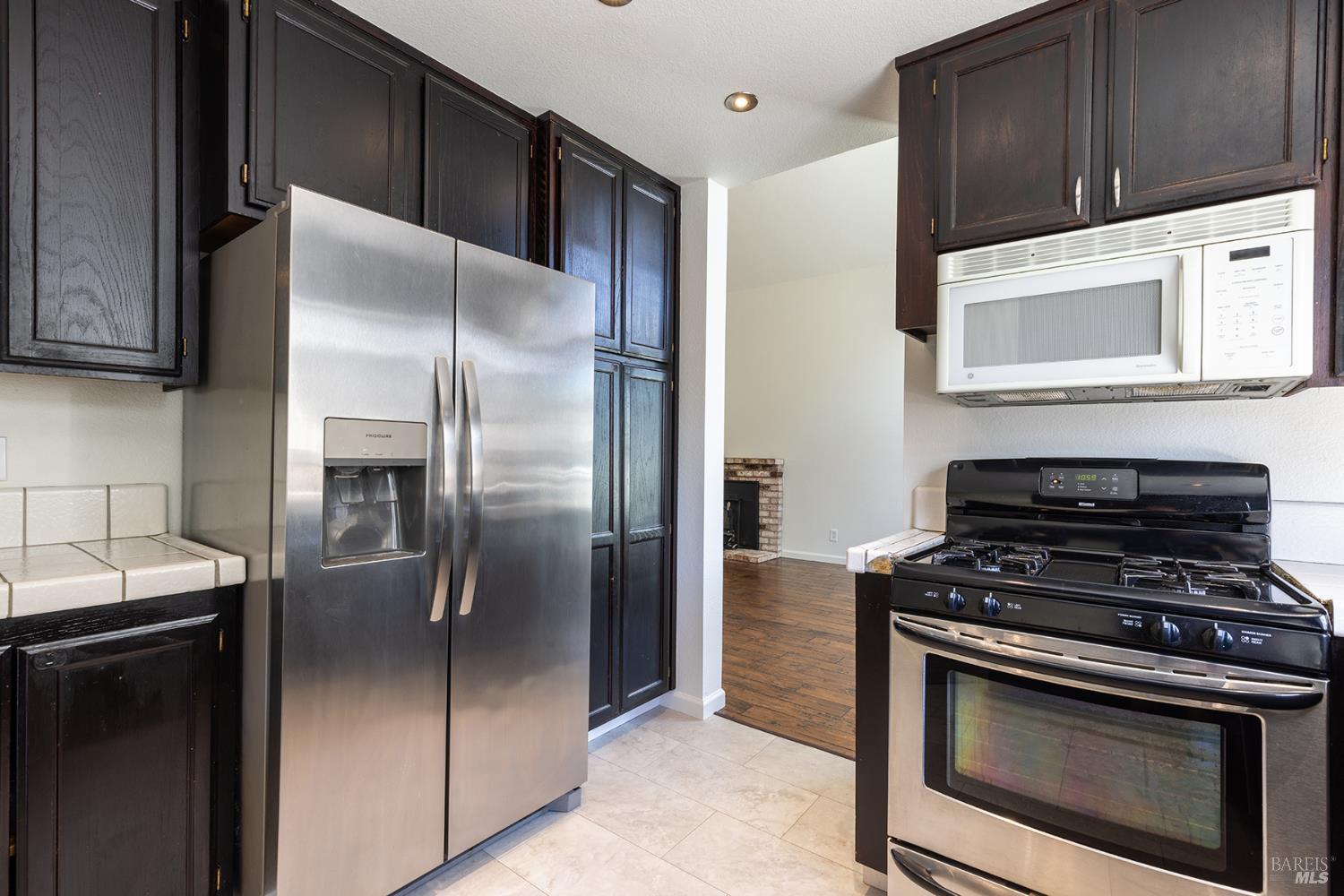 122 Furber Lane Cloverdale CA 95425
