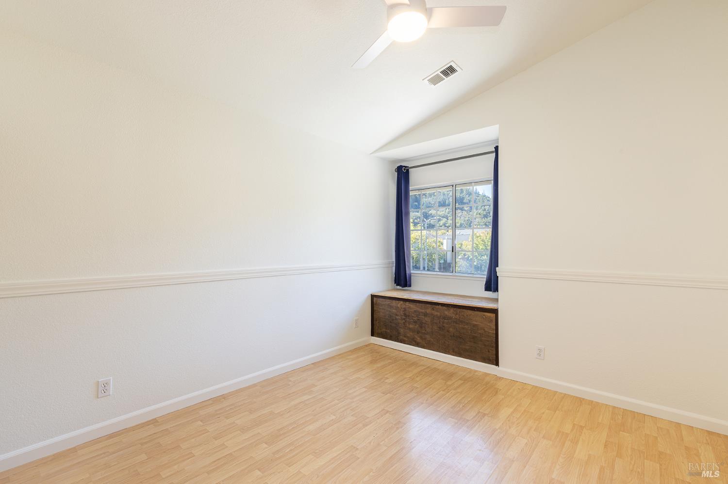 122 Furber Lane Cloverdale CA 95425