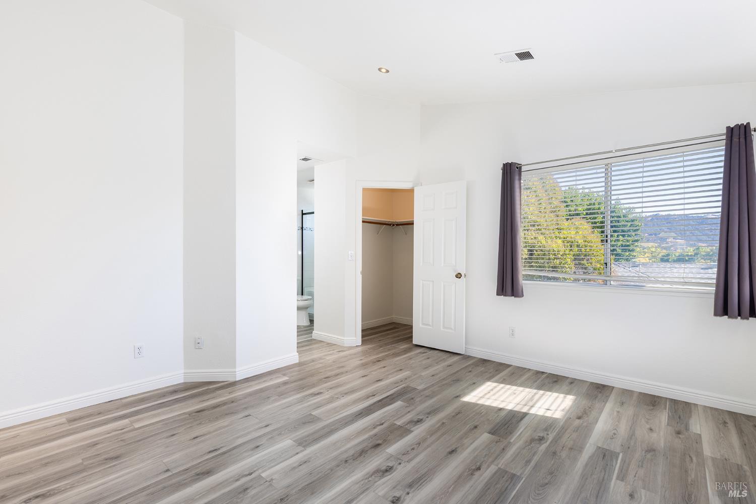 122 Furber Lane Cloverdale CA 95425