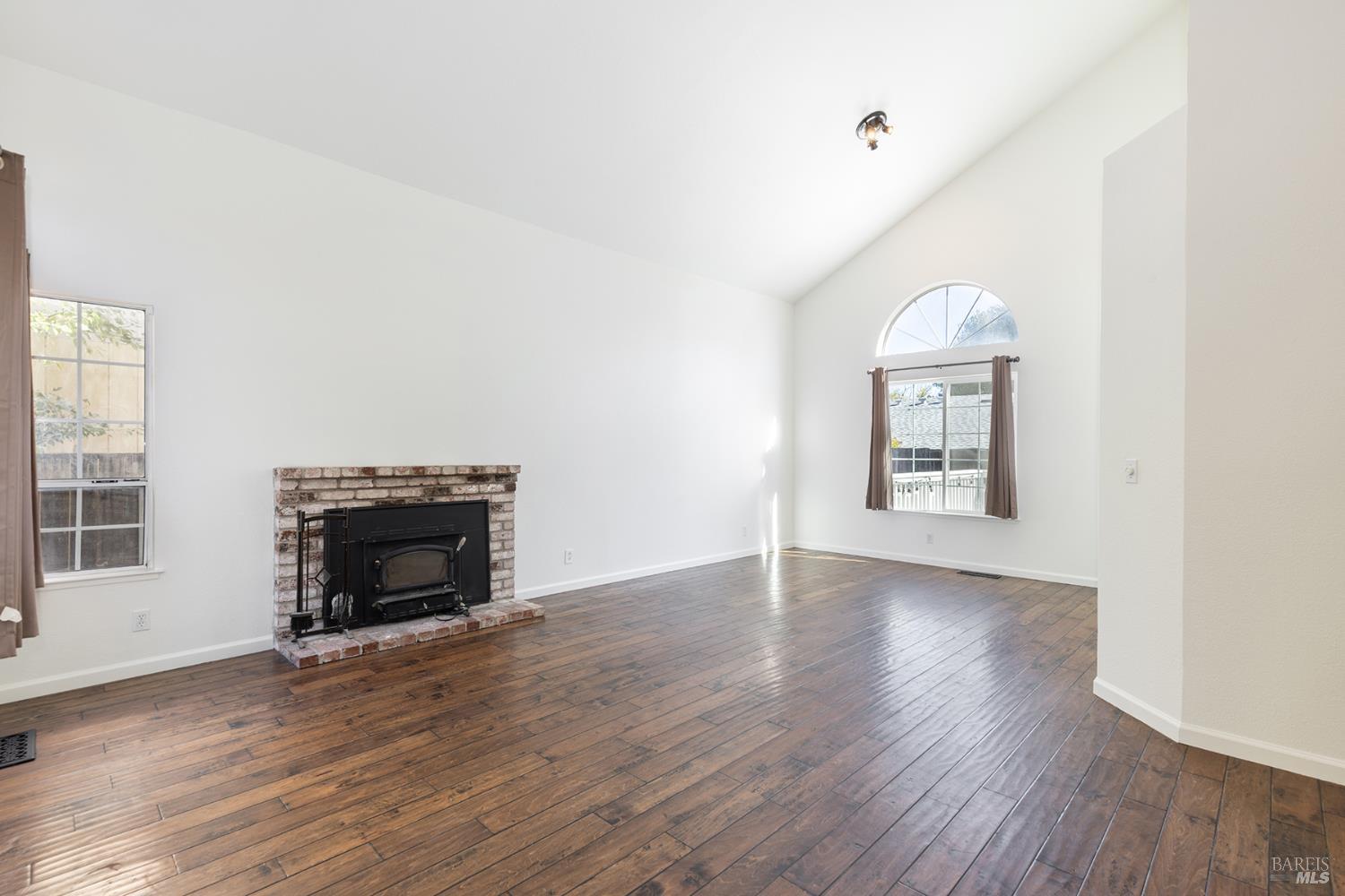 122 Furber Lane Cloverdale CA 95425