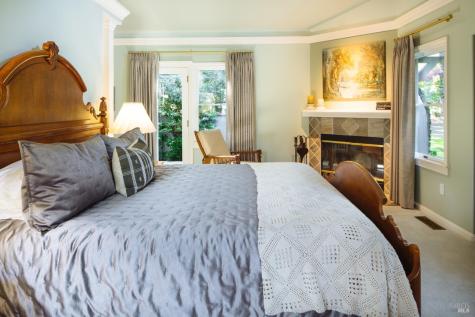2288 Vineyard Road Novato CA 94947