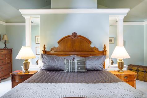 2288 Vineyard Road Novato CA 94947