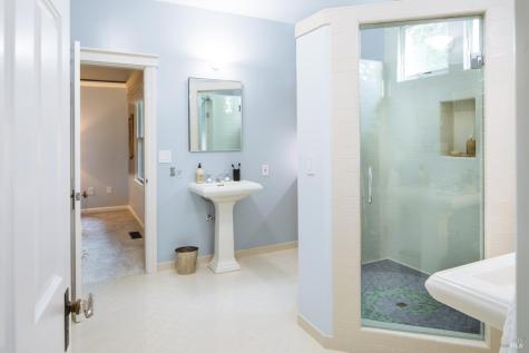 2288 Vineyard Road Novato CA 94947